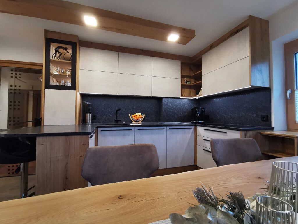 Küche | Umbau | Essbereich | Kochbereich | Der Moser. Der Tischler.