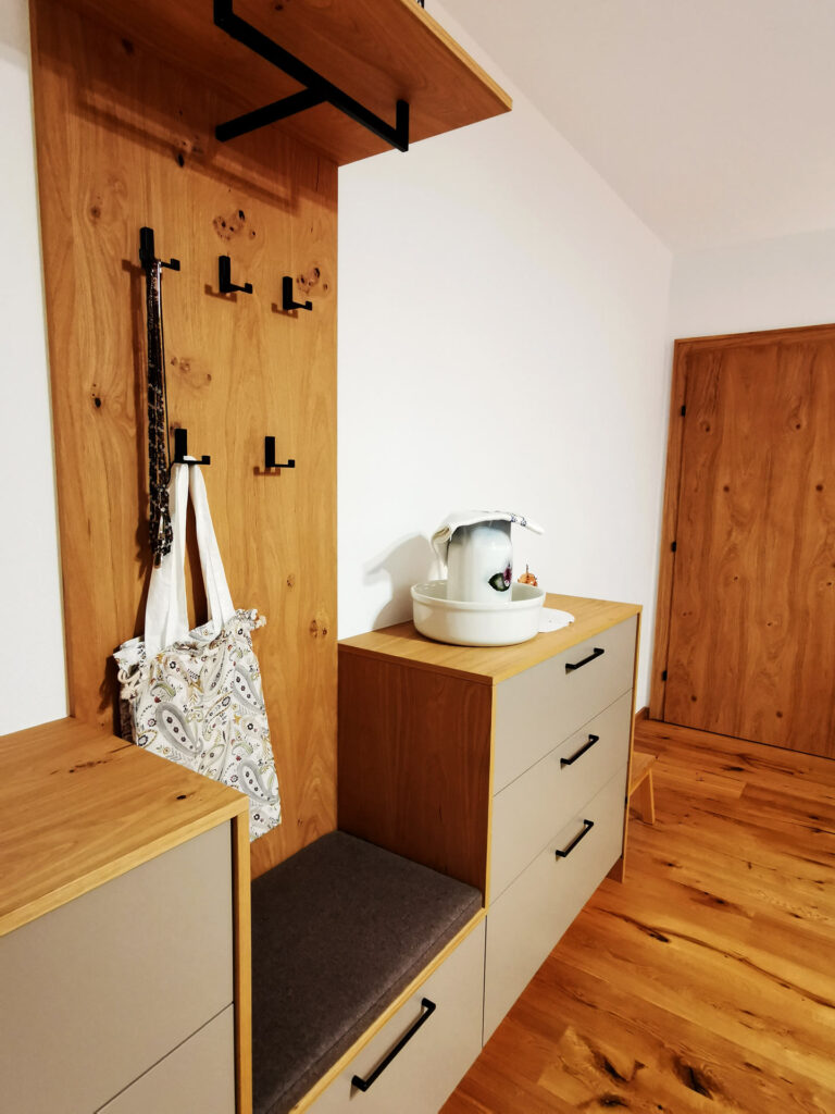tagesgarderobe Schlafzimmer | Renovierung | Tagesgarderobe | Der Moser. Der Tischler.