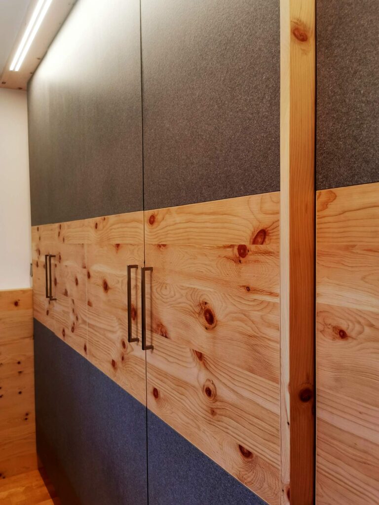 Schlafzimmer | Renovierung | Stauraum | Der Moser. Der Tischler. | Kundl | Kufstein | Tirol